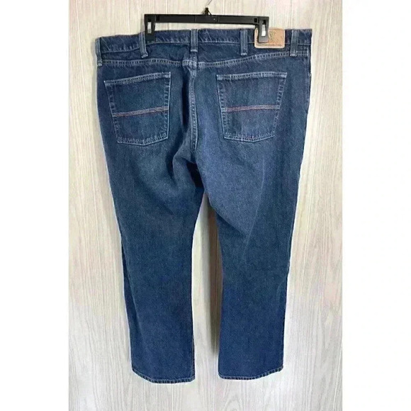 LL Bean Jeans Mens 42x29 Standard Fit Straight Medium Denim Suspender Buttons - Picture 3 of 8